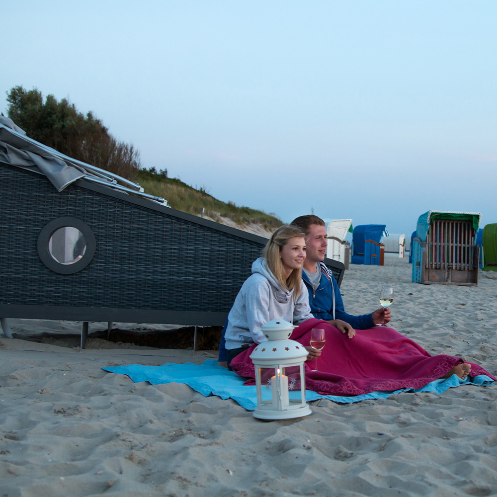 Romantische Übernachtung im Schlafstrandkorb – Föhr Tourismus GmbH